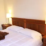 Hotel Portici 3*