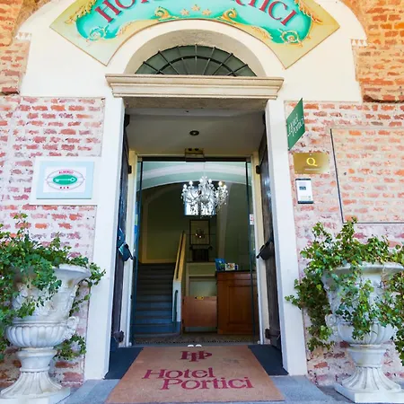 Portici Hotel Vicoforte