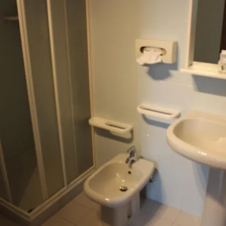 Portici Отель